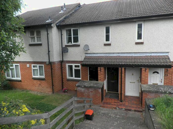 1 Bedroom Flat To Rent In Ravens Dane Close, Downswood, Maidstone, ME15