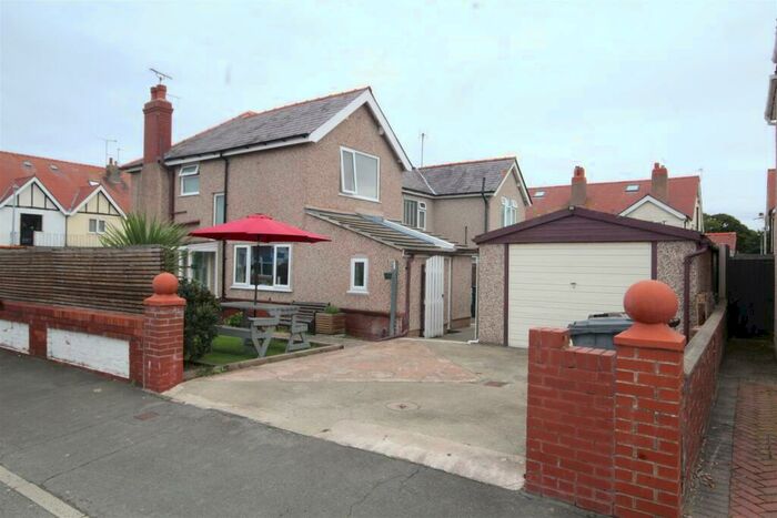3 Bedroom Semi-Detached House For Sale In Victoria Road, Old Colwyn, Colwyn Bay, LL29