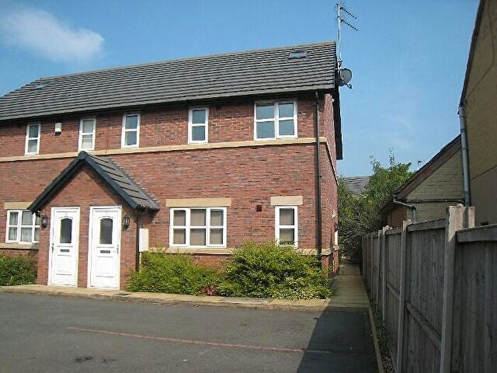 2 Bedroom Flat To Rent In Old Road, Stone, ST15