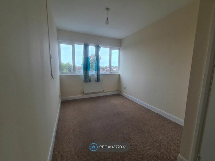 1 Bedroom Flat To Rent In Lordship Lane, London, SE22