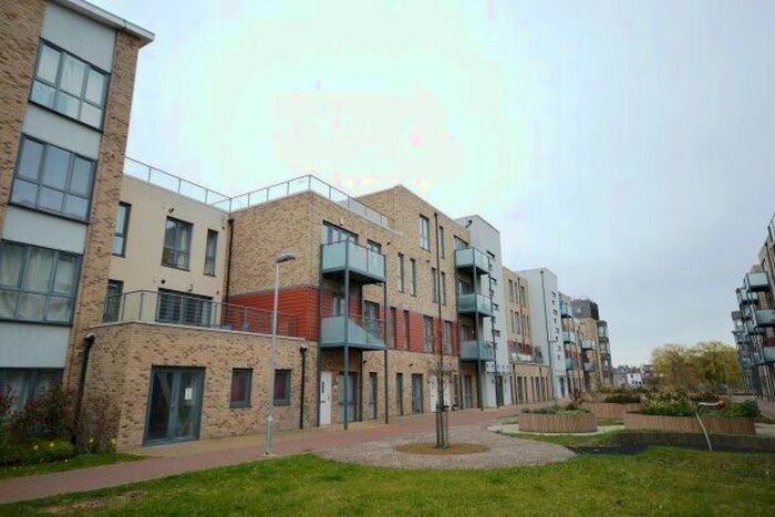 2 Bedroom Flat To Rent In Pepys Court, Cambridge, CB4