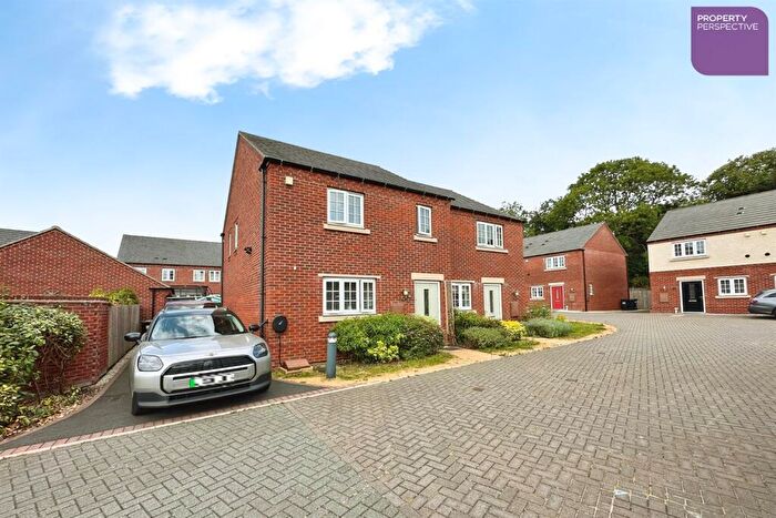 3 Bedroom Semi-Detached House For Sale In Gardner Court, DE6