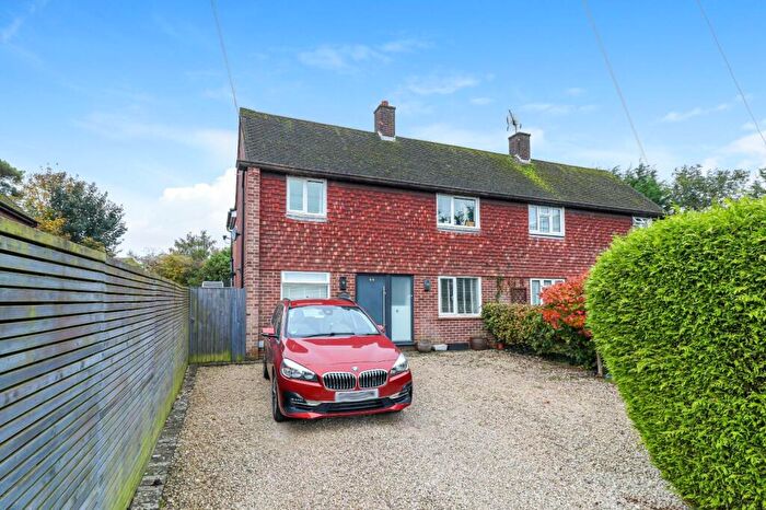 4 Bedroom Semi-Detached House For Sale In Rowan Close, Beaconsfield, Buckinghamshire, HP9