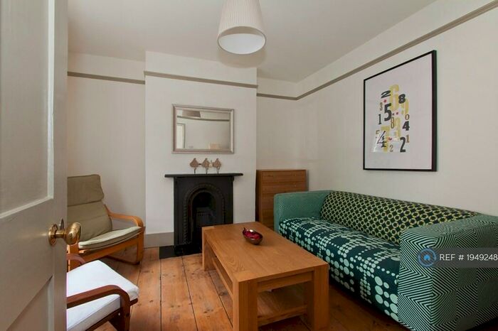 4 Bedroom Terraced House To Rent In Orchard Street, Canterbury, CT2