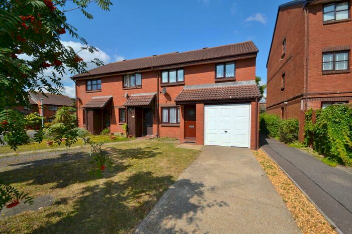 3 Bedroom End Of Terrace House To Rent In Baiter Park, BH15