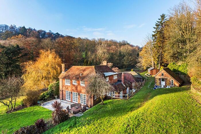 4 Bedroom Detached House To Rent In Godalming Road, Loxhill, Godalming, GU8