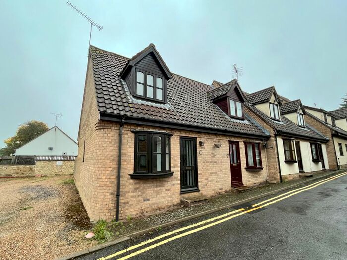 2 Bedroom Semi-Detached House To Rent In Anchor Lane, Lakenheath, Brandon, IP27