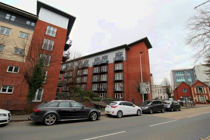 1 Bedroom Apartment To Rent In New North Road, Exeter, EX4