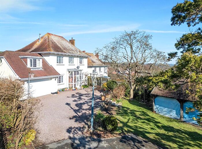 4 Bedroom Detached House For Sale In Bunts Lane, Seaton, EX12