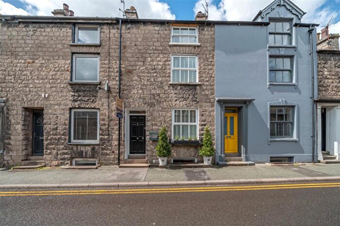 3 Bedroom Terraced House For Sale In Burneside Road, Kendal, Cumbria, LA9