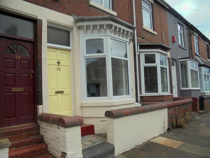 2 Bedroom Terraced House To Rent In Buxton Street, Sneyd Green, Stoke On Trent, ST1
