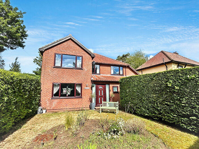 4 Bedroom Detached House For Sale In Butt Lane, Burgh Castle, Great Yarmouth, NR31
