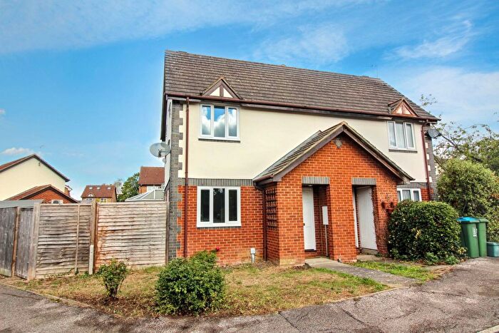 1 Bedroom Property To Rent In Partridge Way, Aylesbury, HP19