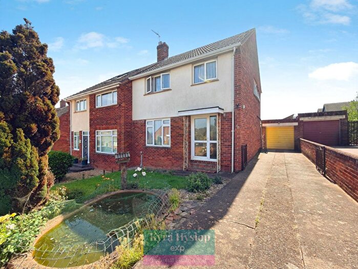 3 Bedroom Semi Detached House For Sale In Harringcourt Road, Exeter, EX4