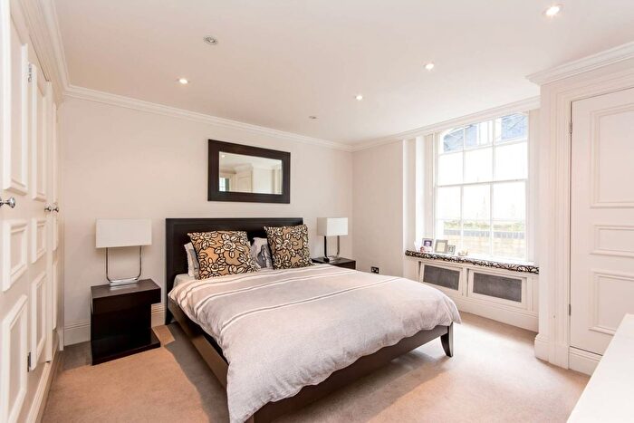 1 Bedroom Flat To Rent In Park Road, Regent's Park, London, NW8