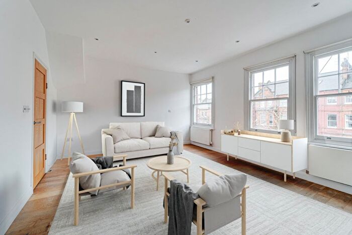 2 Bedroom Flat To Rent In Goldhurst Terrace, West Hampstead, London, NW6