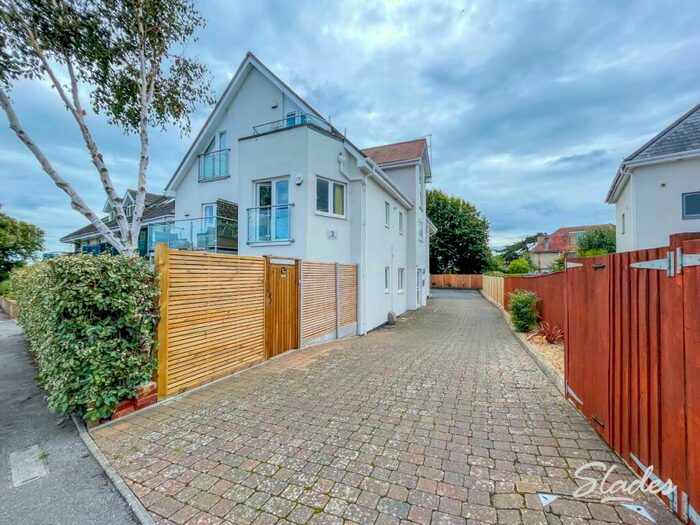 2 Bedroom Apartment To Rent In Warren Edge Road, Southbourne, Bournemouth, BH6