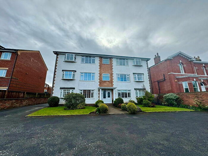 2 Bedroom Apartment To Rent In Queens Road, Southport, PR9