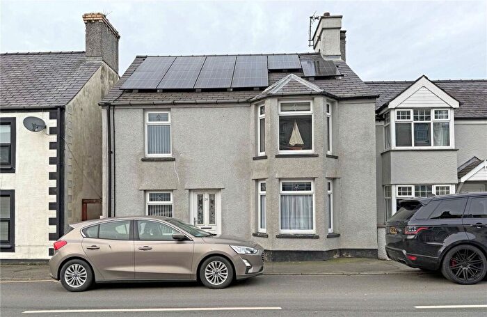 3 Bedroom End Of Terrace House For Sale In High Street, Llanerchymedd, Isle Of Anglesey, LL71