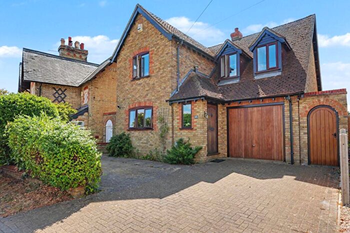 4 Bedroom Detached House For Sale In Rectory Road, Campton, Shefford, SG17