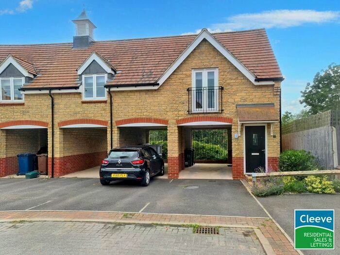 2 Bedroom Semi-Detached House To Rent In Curlew Close, Bishops Cleeve, Cheltenham, GL52