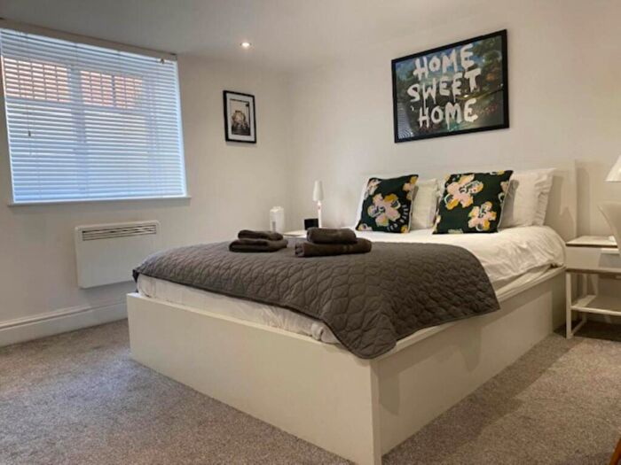 1 Bedroom Flat To Rent In Gullane Court, Muirfield Court, RG1