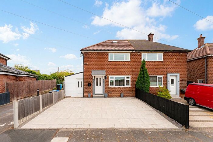 2 Bedroom Semi-Detached House For Sale In Morval Crescent, Runcorn, WA7