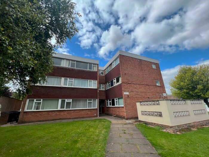 2 Bedroom Ground Flat To Rent In Greendale Road, Coventry, CV5