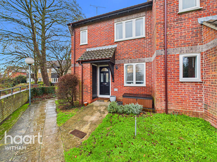 1 Bedroom Maisonette For Sale In Wickham Road, Witham, CM8