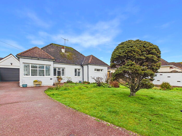 2 Bedroom Detached Bungalow For Sale In South Drive, Ferring, Worthing, BN12