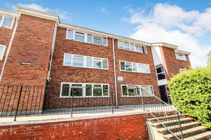 2 Bedroom Flat To Rent In Burridge Court, Riverside Close, Bedford, MK42