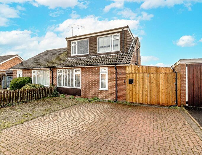 3 Bedroom Semi Detached House For Sale In Green Road, Didcot, OX11
