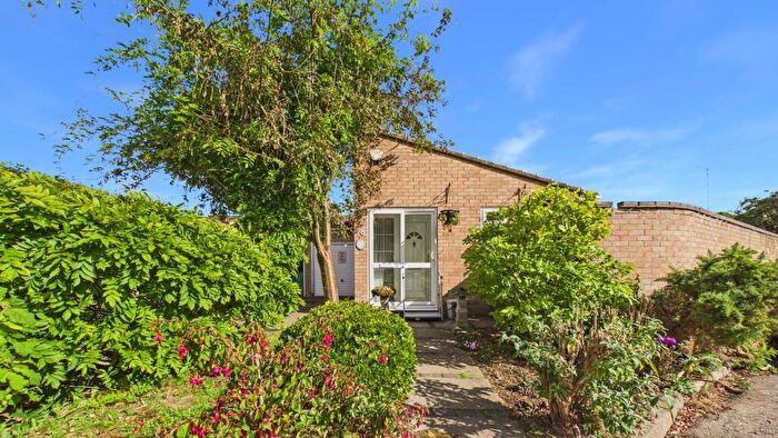 3 Bedroom Terraced Bungalow For Sale In Wingfield, Orton Goldhay, Peterborough, PE2