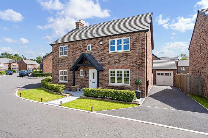 4 Bedroom Detached House For Sale In Park Way Close, Grimsargh, Preston, PR2