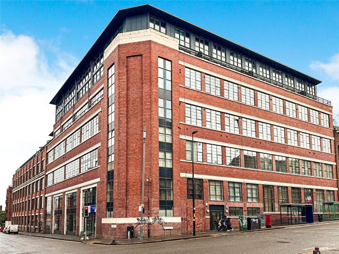 2 Bedroom Flat To Rent In Bradford Street, Birmingham, West Midlands, B12