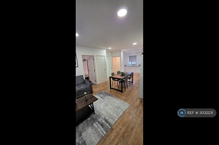 1 Bedroom Flat To Rent In Norfolk House, Gloucester, GL1