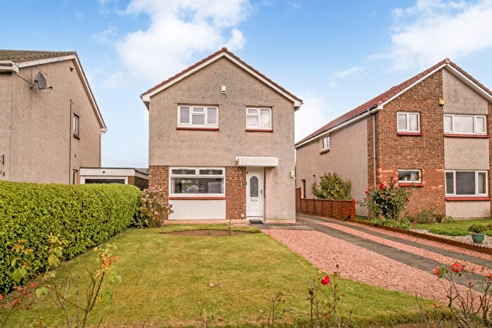 3 Bedroom Detached House For Sale In Rannoch Drive, Crossford, Fife, KY12