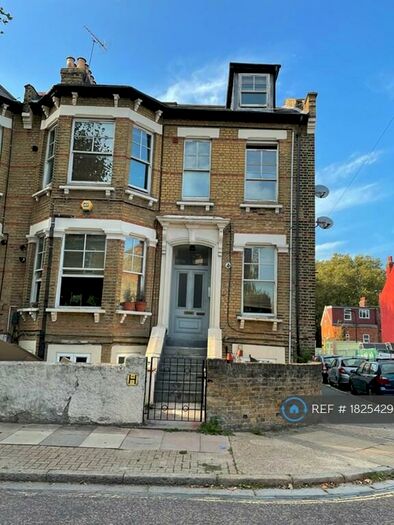 2 Bedroom Flat To Rent In Thistlewaite Road, London, E5