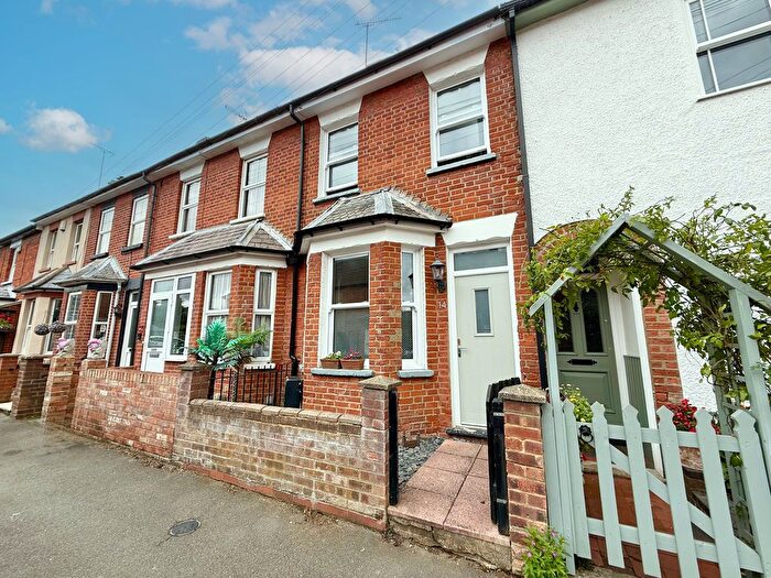 3 Bedroom Terraced House For Sale In Rothschild Road, Wing, LU7