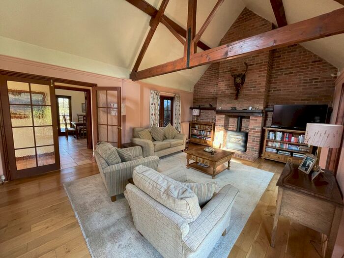 3 Bedroom Detached House To Rent In Glen Road, Newton Harcourt, LE8