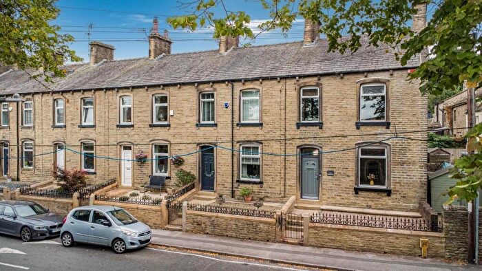 3 Bedroom End Of Terrace House For Sale In Croft Terrace, Carleton, Skipton, BD23