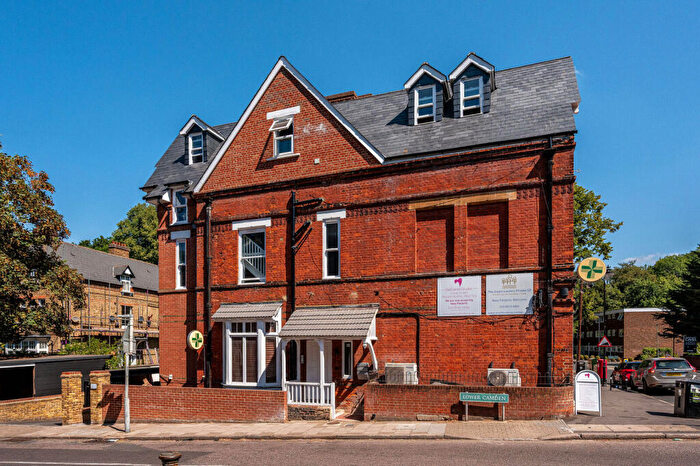 2 Bedroom Flat To Rent In Chislehurst Road, Chislehurst, BR7