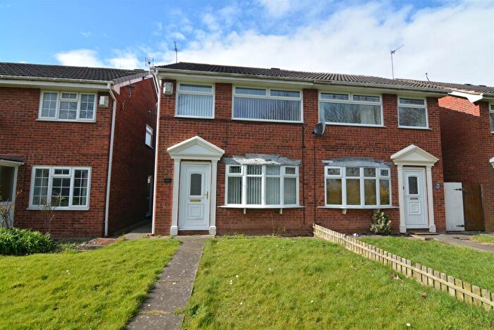 3 Bedroom Semi-Detached House To Rent In Alnwick Drive, Moreton, CH46