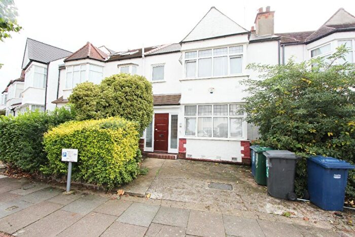 3 Bedroom Terraced House To Rent In Elmcroft Crescent, London, NW11