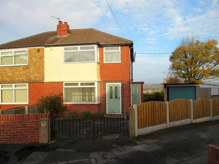 3 Bedroom Semi-Detached House To Rent In St. Georges Crescent, Rothwell, Leeds LS26