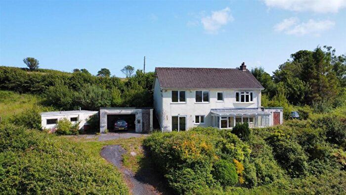 4 Bedroom Detached House For Sale In Great Plains Road, Stepaside, SA67