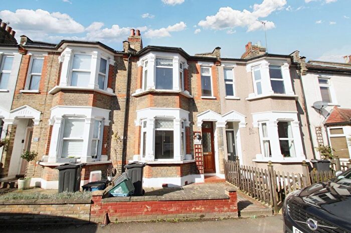 3 Bedroom Terraced House For Sale In West Grove, Woodford Green, IG8