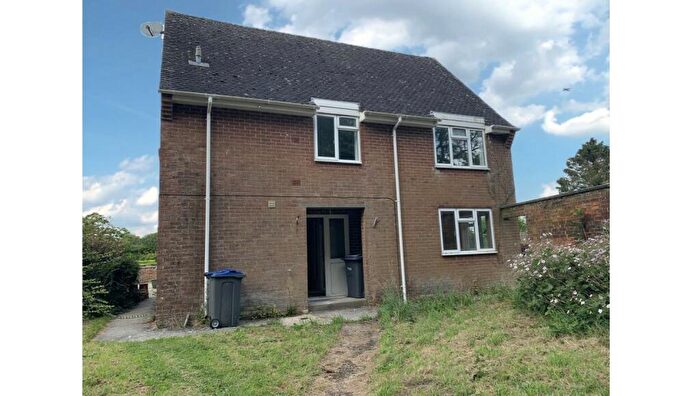 1 Bedroom Flat For Sale In & Jubbs Lane, Ogbourne St. George, Marlborough, Wiltshire, SN8