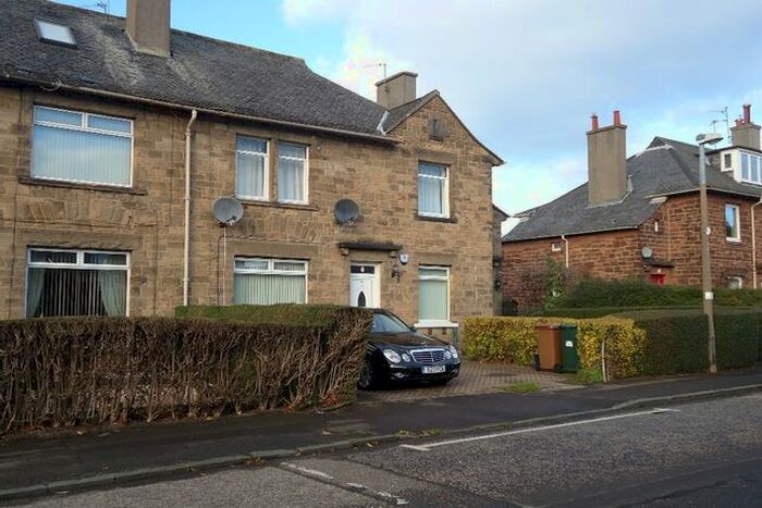 2 Bedroom Maisonette To Rent In Chesser Loan, Slateford, Edinburgh, EH14