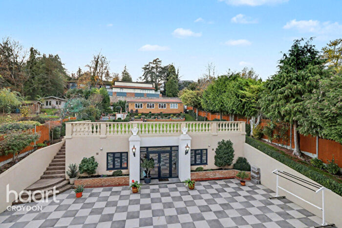 8 Bedroom Detached House For Sale In Old Lodge Lane, Purley, CR8